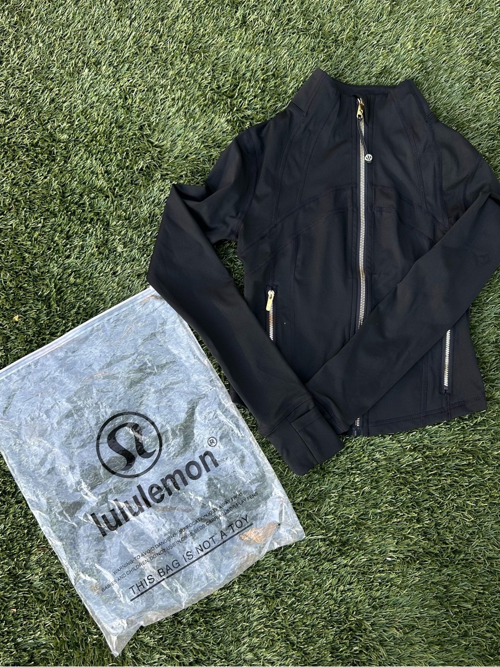 Lululemon Black w/ Gold Zippers Cropped Define Jacket